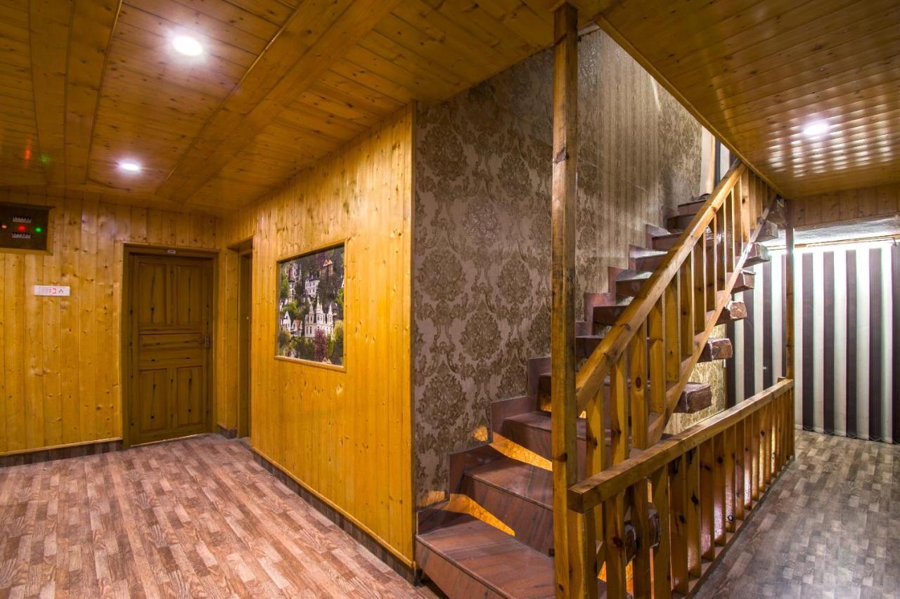 Pahalgām Oyo 5472 Bombay Palace מראה חיצוני תמונה
