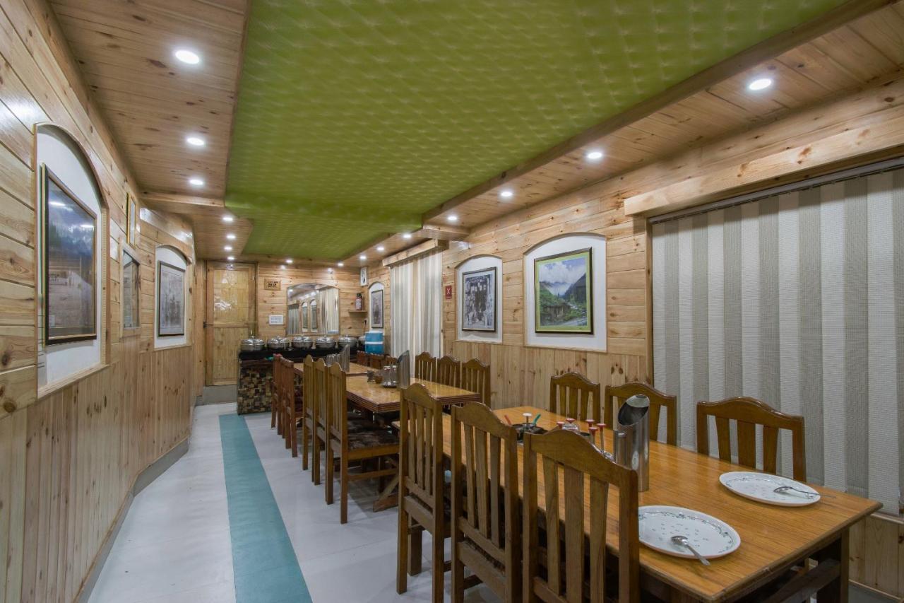Pahalgām Oyo 5472 Bombay Palace מראה חיצוני תמונה